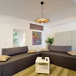 Appartement City-jungle Artcommodation *